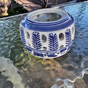Blue & White‎ Ceramic Candle Holder Lantern Silvestri Floral Fern Cutout